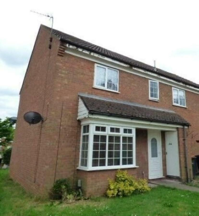 Kempston Cosy Lodge Bedford Extérieur photo