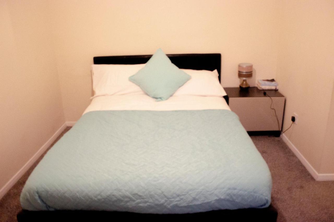 Kempston Cosy Lodge Bedford Extérieur photo
